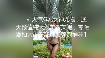 非常甜美的校园小仙女短发头上绑个蝴蝶结太美了