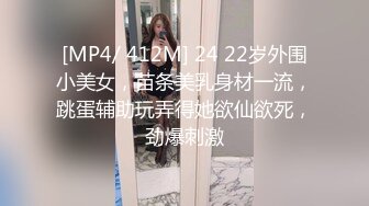 裸条借贷，美女就是不同，拍个祼照也能笑得这么开心2