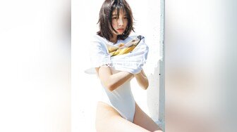 【新片速遞】 黑丝高跟巨乳美女吃鸡啪啪 说点好听的求我 好老婆放进去 啊啊好满好舒服 射在我身上 身材丰腴白皙 在沙发被无套输出 [631MB/MP4/13:18]