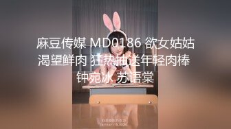 留守美少妇，巨乳吊钟奶子一个人全裸卧室自慰，特写大鲍鱼