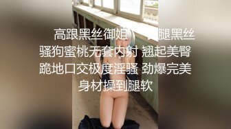 万人求重磅福利，OF极品大乳头原味小清新反差女神【纭纭】订阅，白皙蜜桃臀粉嫩美鲍道具紫薇各种淫态勾引 (11)