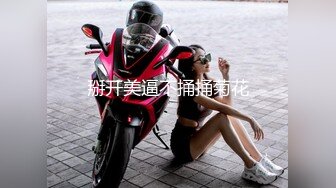 【换妻极品探花】单男粉丝赴约舔脚舌吻啪啪，绿帽老公一旁拿手机记录，精彩香艳必看