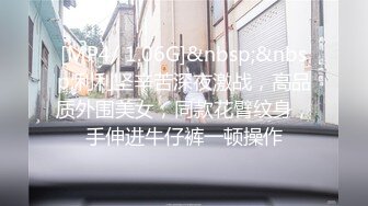 【新片速遞 】极品苗条睡衣小姐姐躺在床上一动不动享受爱抚揉捏，笔直美腿浑圆翘臀白皙性感真是尤物啊不停操穴【水印】[1.65G/MP4/56:58]